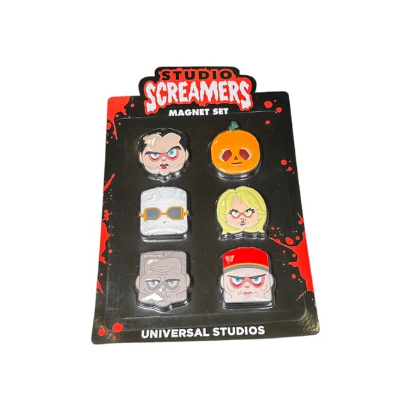 Universal Halloween Horror Nights 2023 Studios Screamers Magnet Set